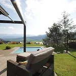Formidable Avec Piscine Et Vue Σαλέ *