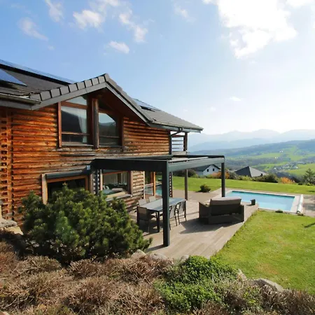 Chalet Formidable Avec Piscine Et Vue