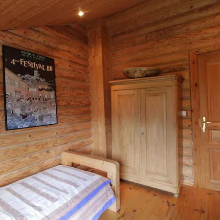Chalet Formidable Avec Piscine Et Vue