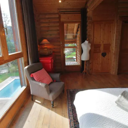 Chalet Formidable Avec Piscine Et Vue *