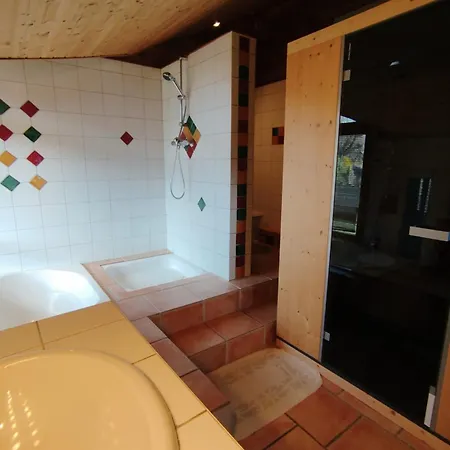 Chalet Formidable Avec Piscine Et Vue *